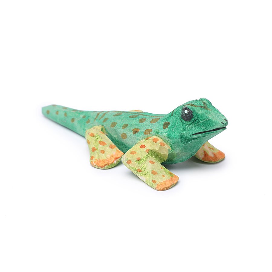 Wooden Carved Seychelles Green Lizard